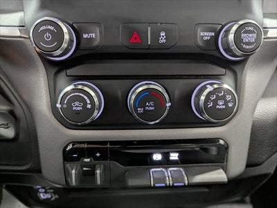 2024 RAM 3500 Big Horn Crew Cab 4x4 8' Box