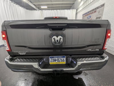 2024 RAM 3500 Big Horn Crew Cab 4x4 8' Box