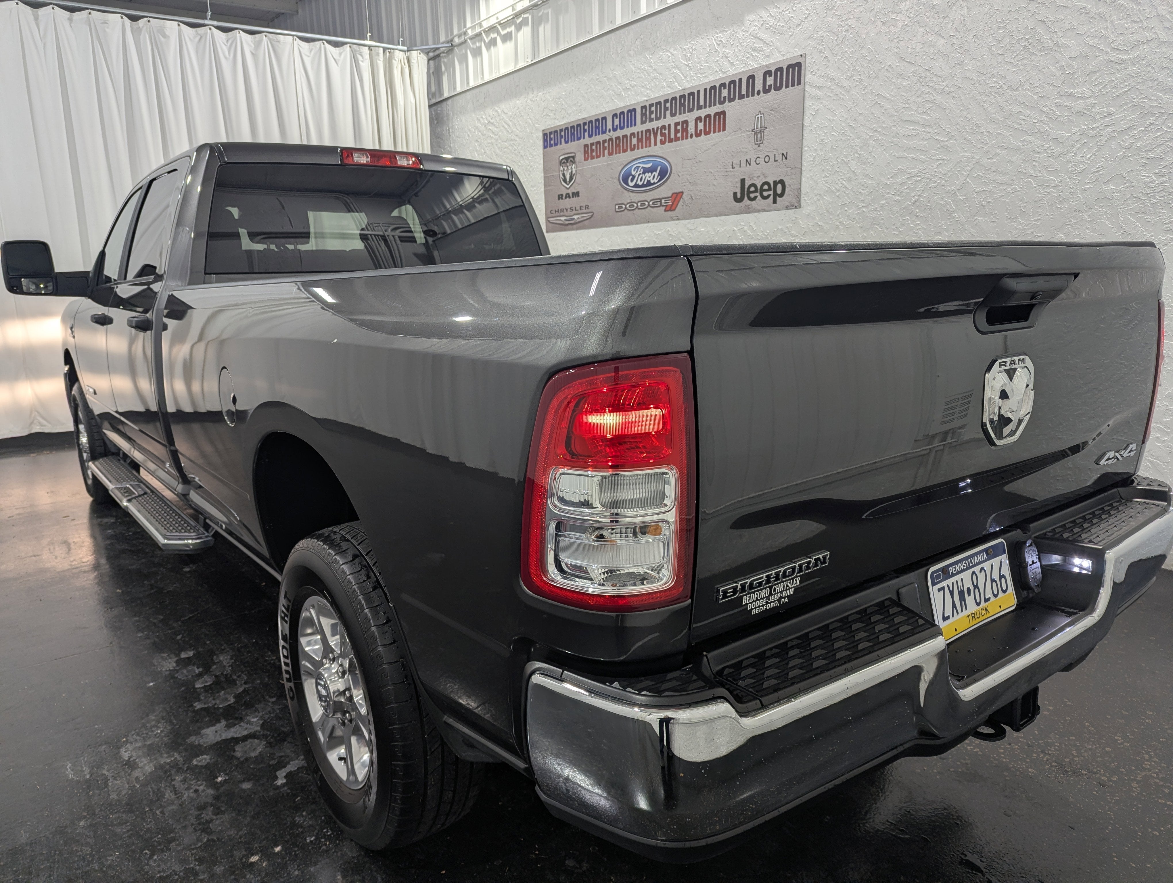 2024 RAM 3500 Big Horn Crew Cab 4x4 8' Box