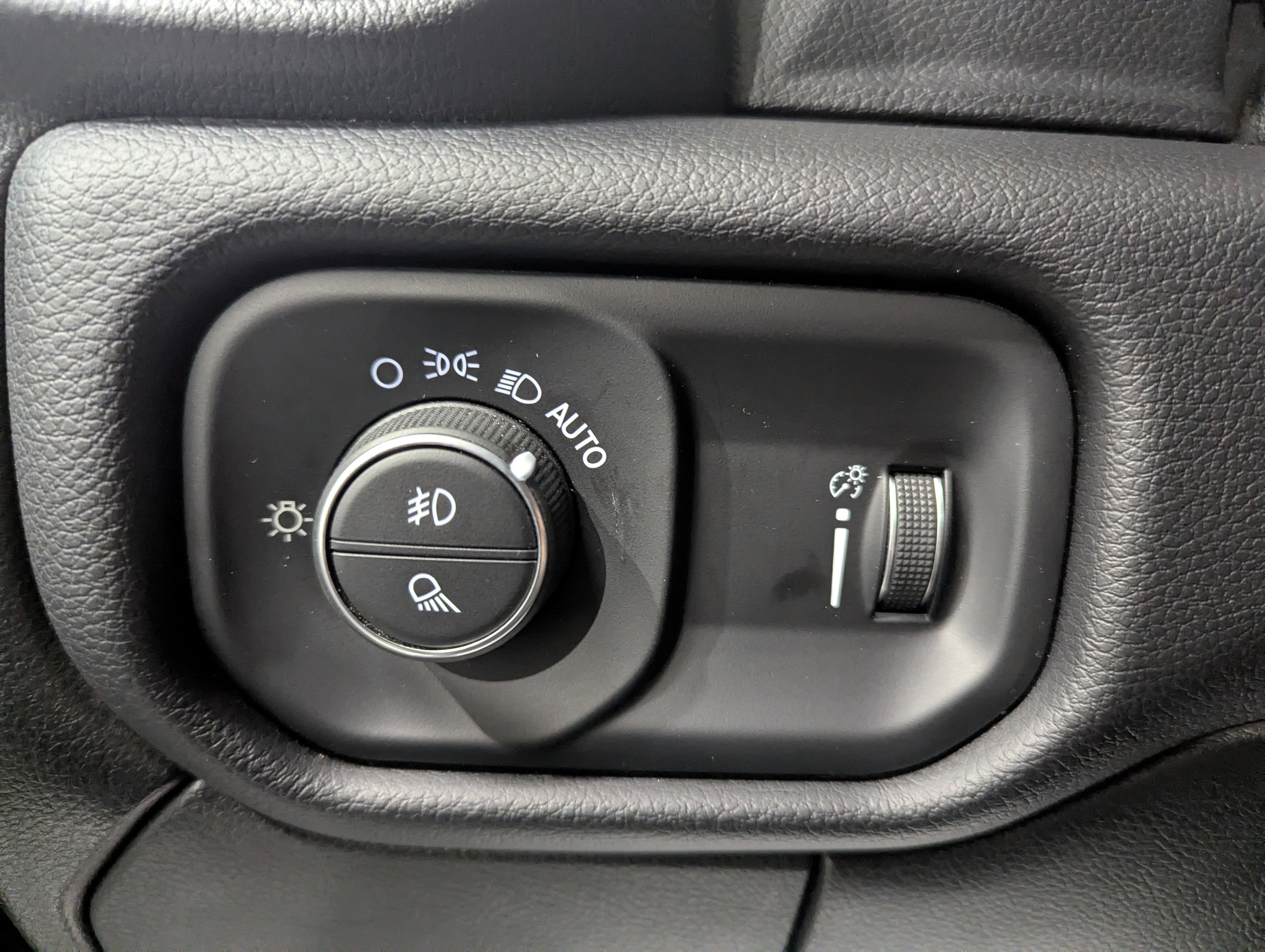 2024 RAM 3500 Big Horn Crew Cab 4x4 8' Box