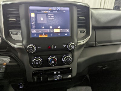 2024 RAM 3500 Big Horn Crew Cab 4x4 8' Box