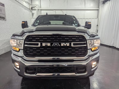 2024 RAM 3500 Big Horn Crew Cab 4x4 8' Box