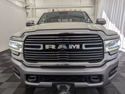 2020 RAM 3500 Laramie Crew Cab 4x4 8' Box