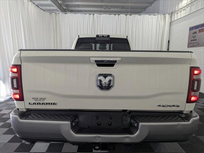 2020 RAM 3500 Laramie Crew Cab 4x4 8' Box