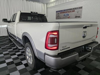 2020 RAM 3500 Laramie Crew Cab 4x4 8' Box