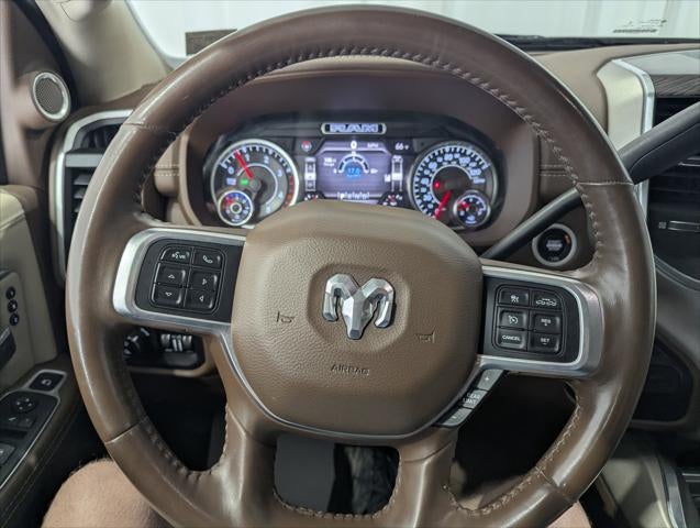 2020 RAM 3500 Laramie Crew Cab 4x4 8' Box