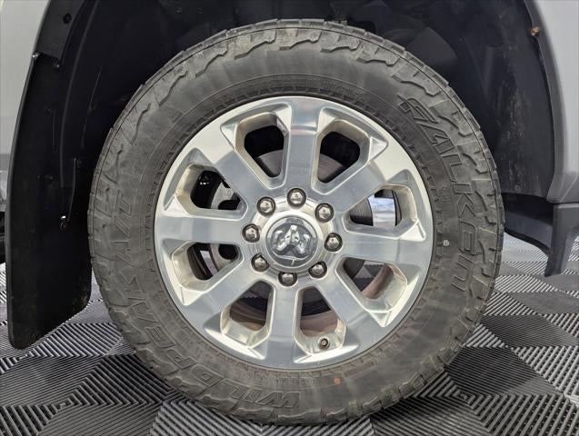 2020 RAM 3500 Laramie Crew Cab 4x4 8' Box
