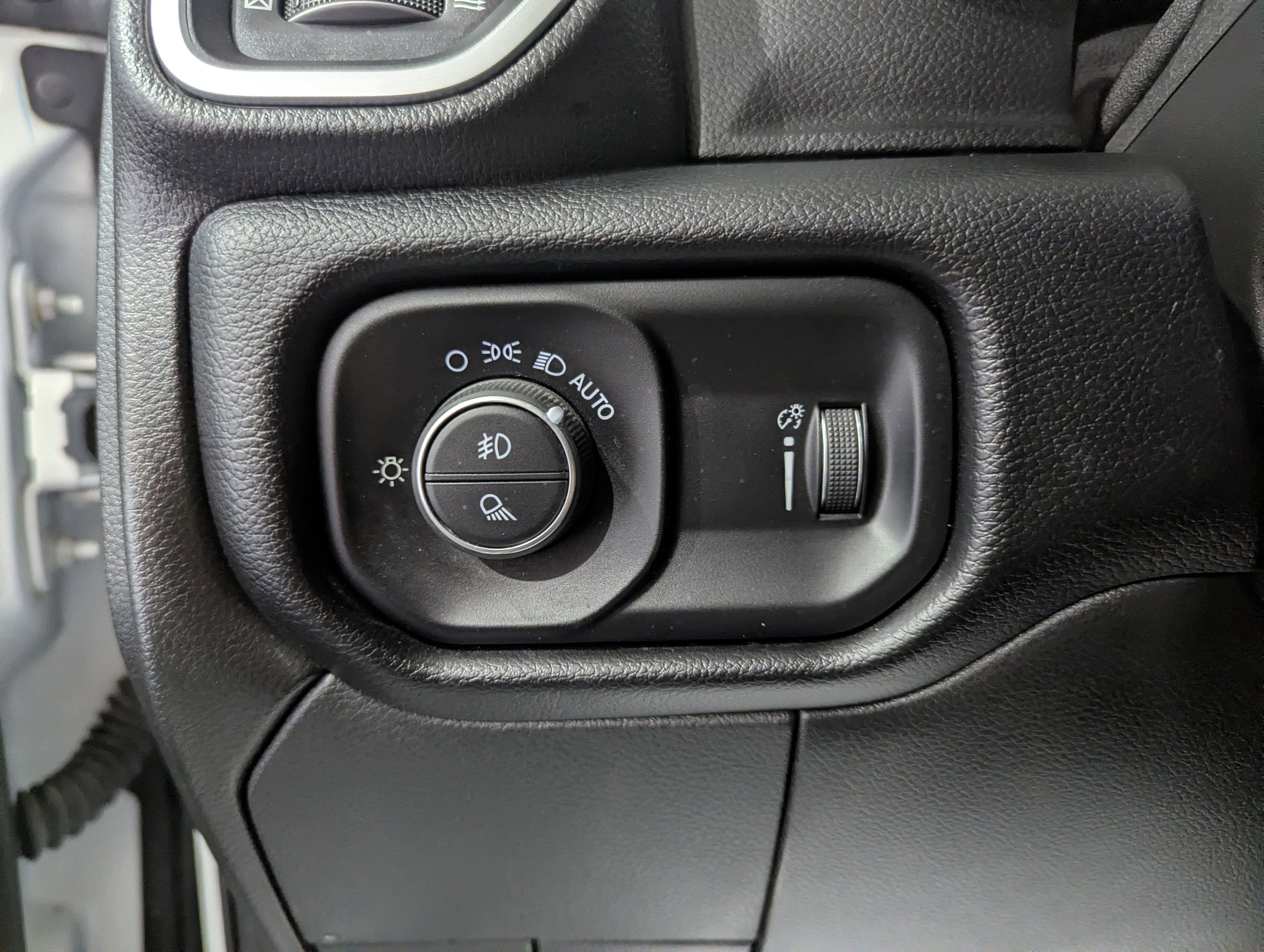 2024 RAM 3500 Big Horn Crew Cab 4x4 8' Box