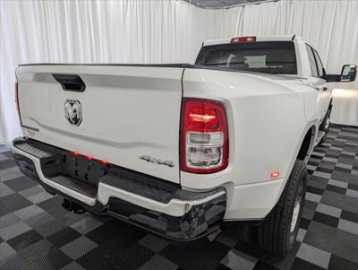 2024 RAM 3500 Big Horn Crew Cab 4x4 8' Box