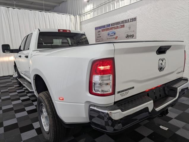 2024 RAM 3500 Big Horn Crew Cab 4x4 8' Box