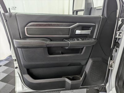 2024 RAM 3500 Big Horn Crew Cab 4x4 8' Box