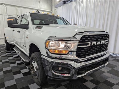 2024 RAM 3500 Big Horn Crew Cab 4x4 8' Box