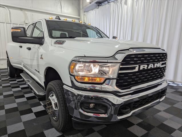 2024 RAM 3500 Big Horn Crew Cab 4x4 8' Box