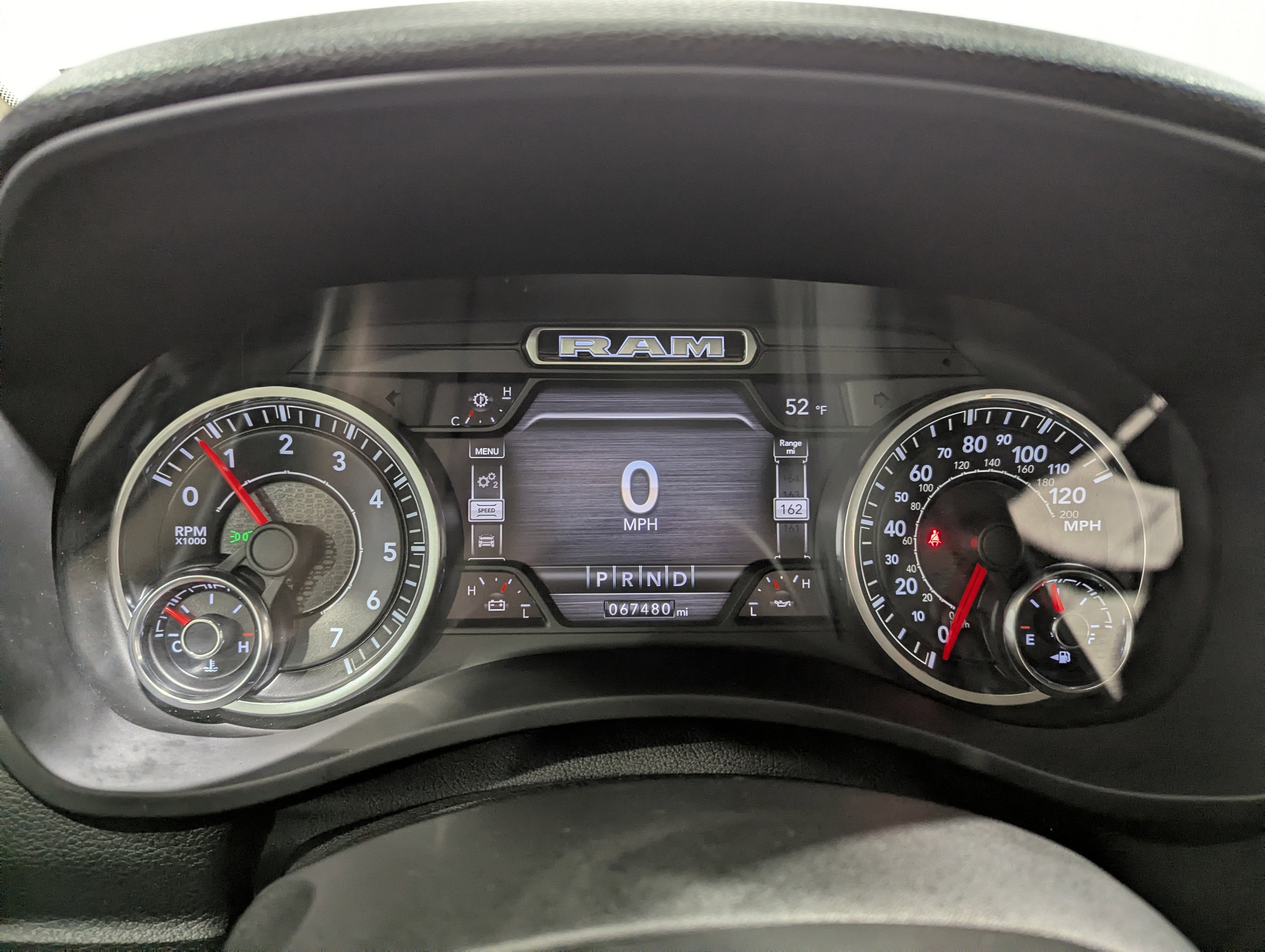 2020 RAM 2500 Tradesman Crew Cab 4x4 6'4' Box