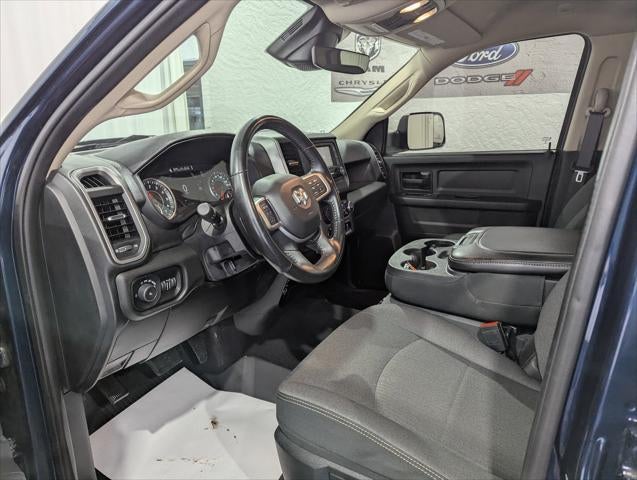 2020 RAM 2500 Tradesman Crew Cab 4x4 6'4' Box