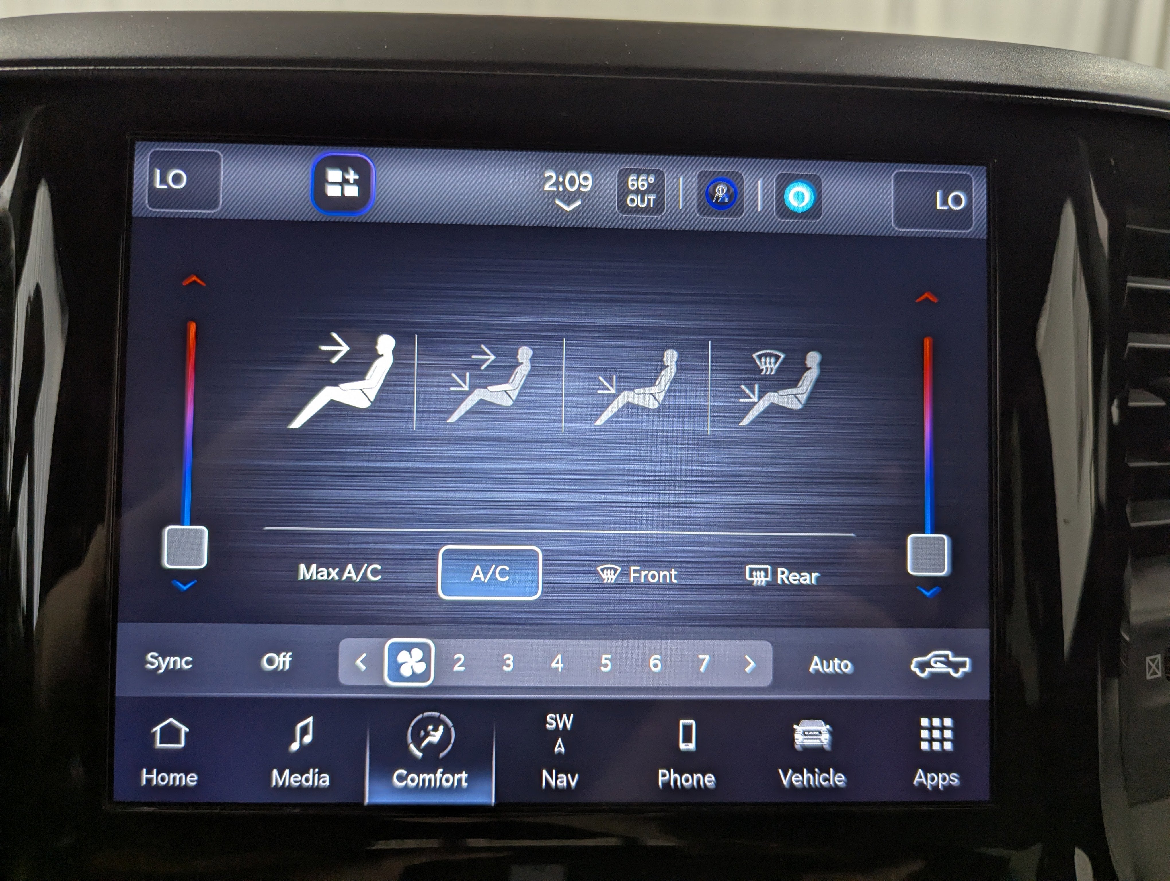 2024 RAM 2500 Tradesman Crew Cab 4x4 6'4' Box