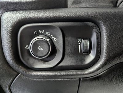 2024 RAM 2500 Tradesman Crew Cab 4x4 6'4' Box