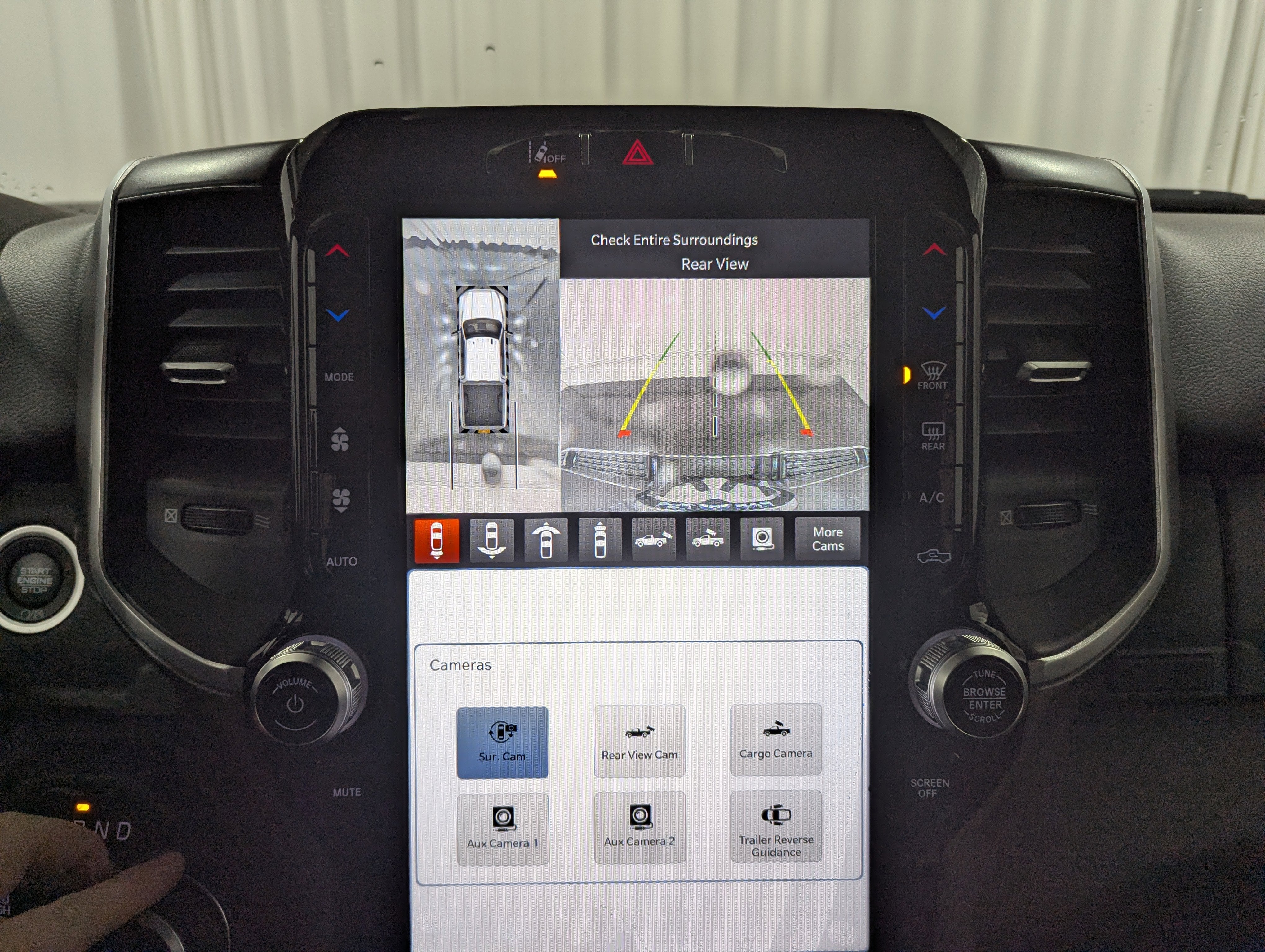 2024 RAM 2500 Big Horn Crew Cab 4x4 6'4' Box