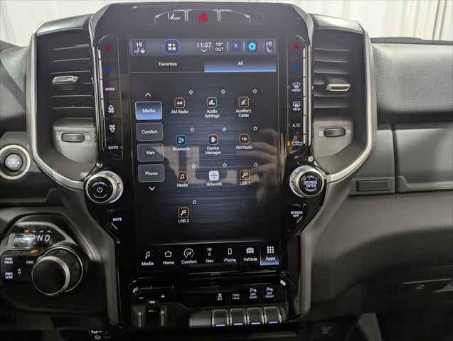 2024 RAM 2500 Big Horn Crew Cab 4x4 6'4' Box