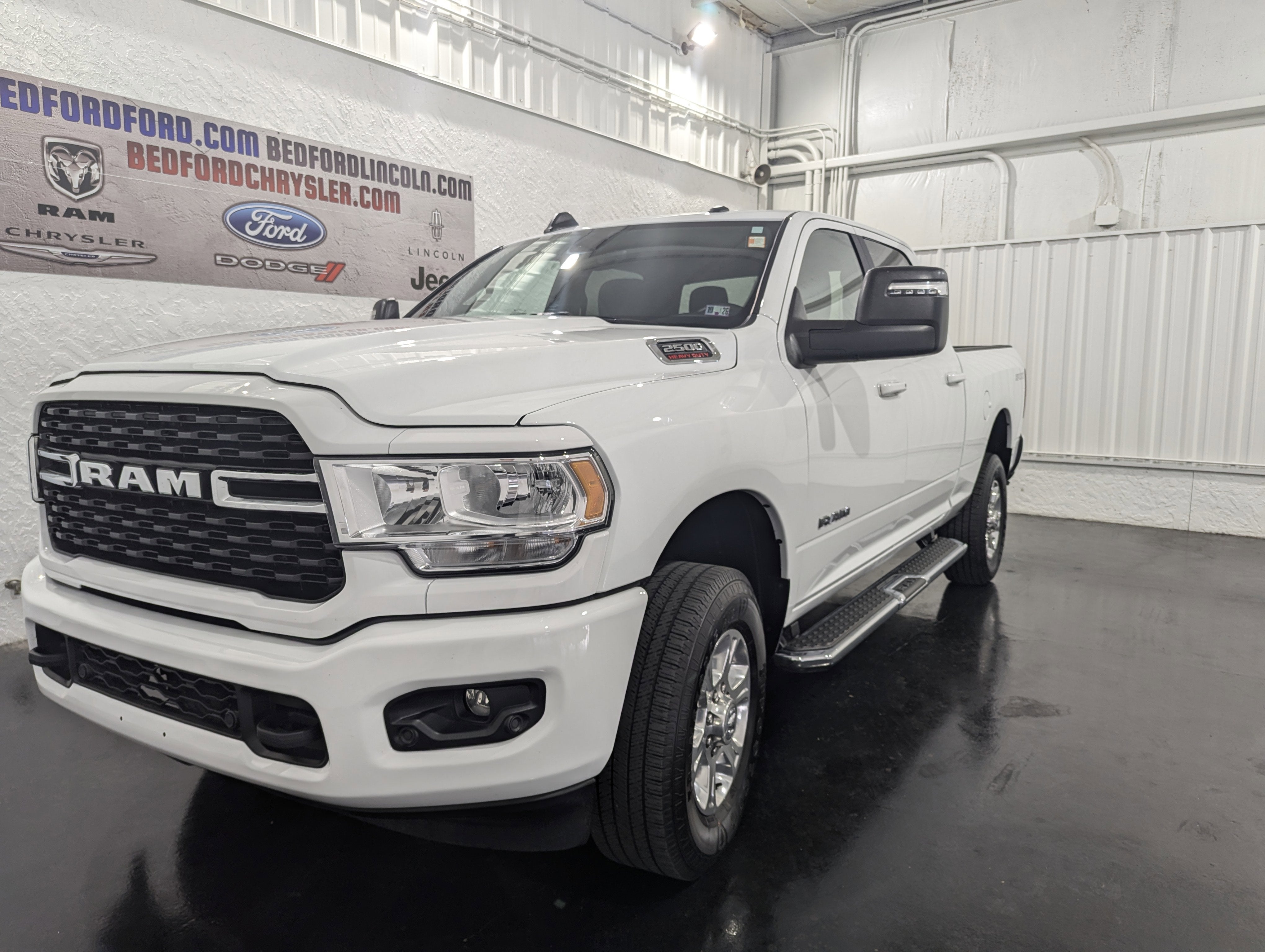 2024 RAM 2500 Big Horn Crew Cab 4x4 6'4' Box