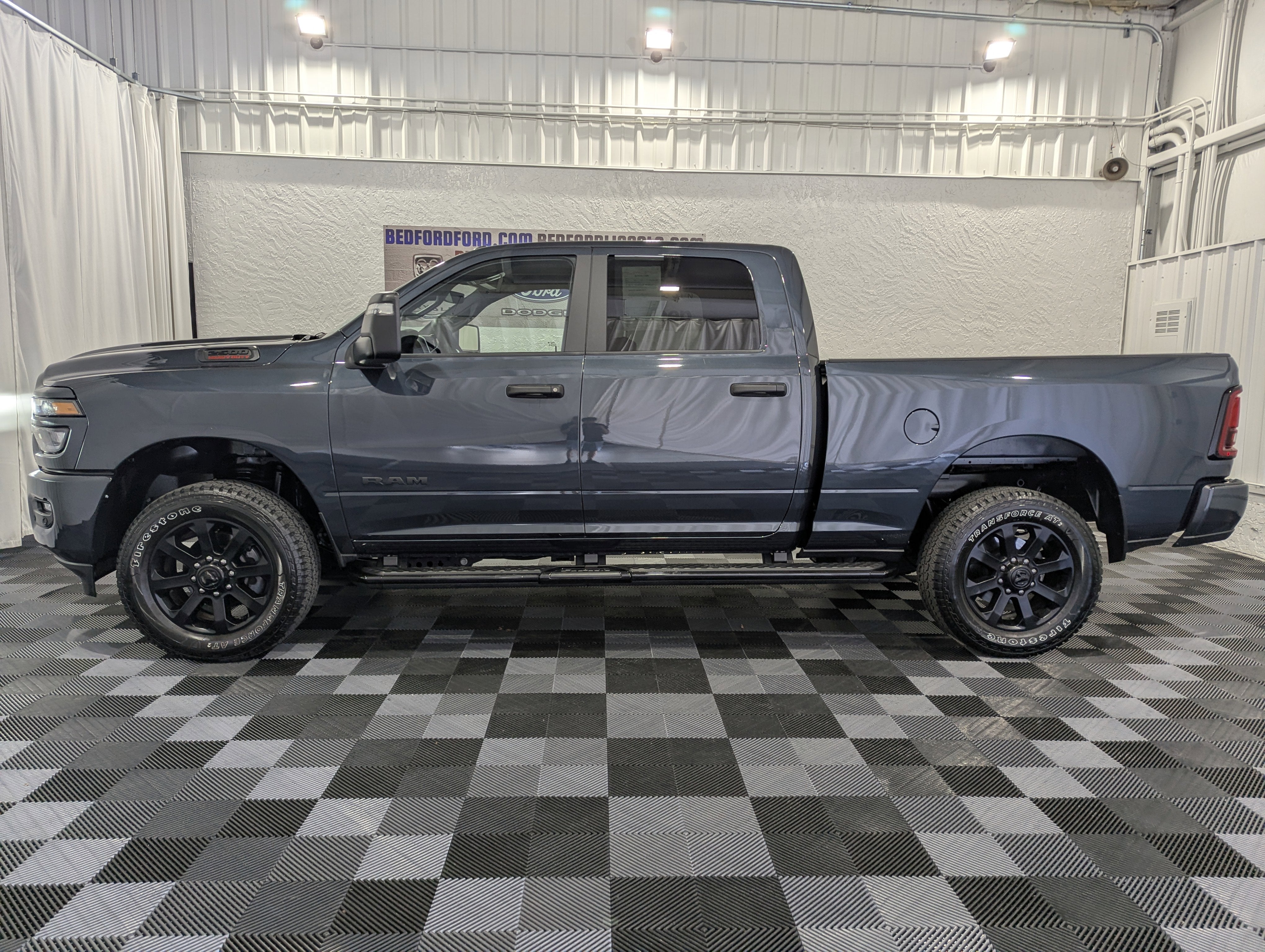 2025 RAM 2500 Big Horn Crew Cab 4x4 6'4' Box