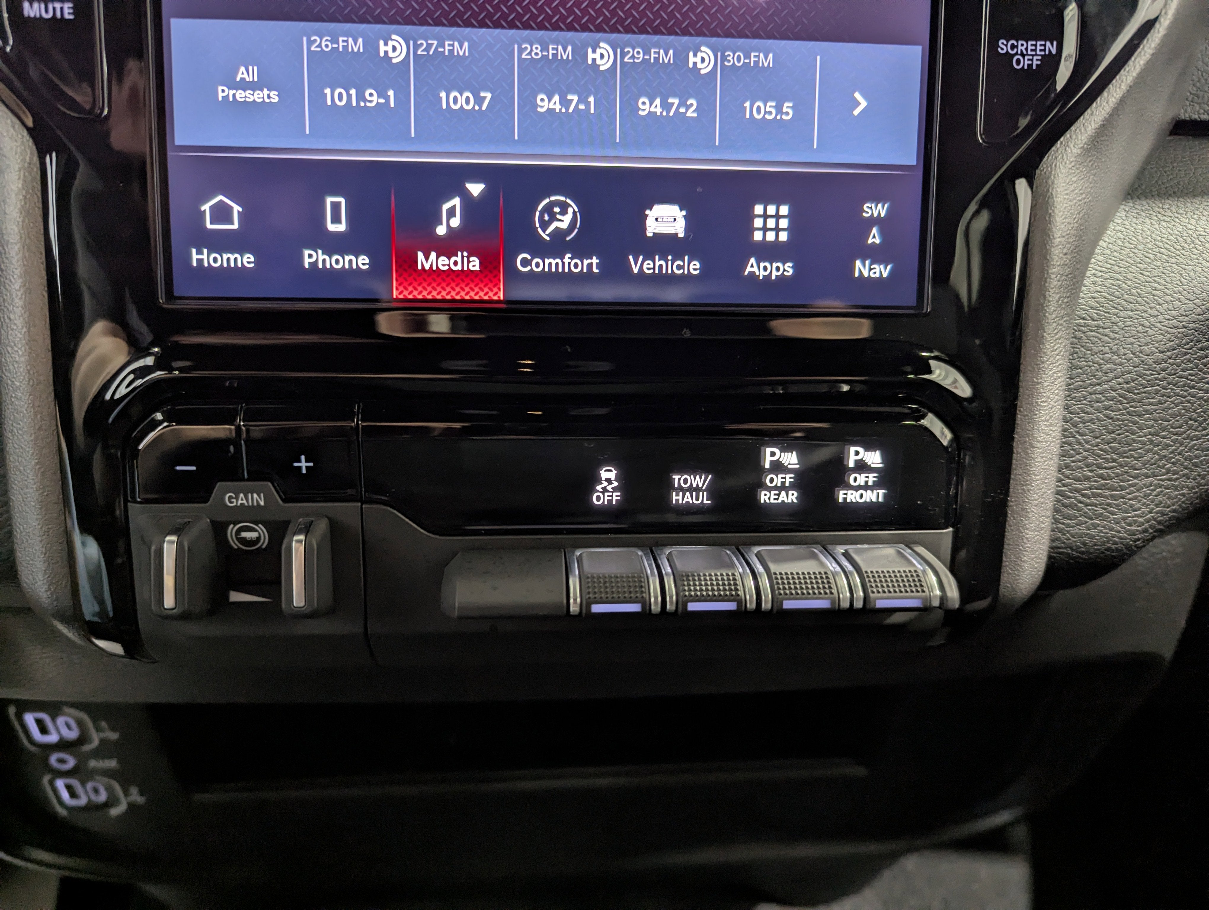 2025 RAM 2500 Big Horn Crew Cab 4x4 6'4' Box