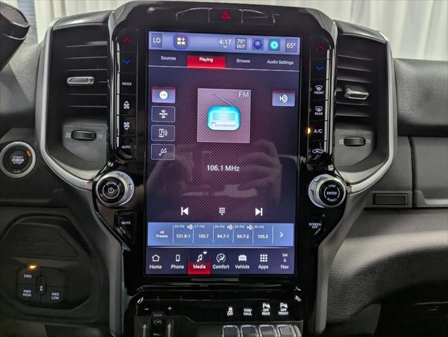 2025 RAM 2500 Big Horn Crew Cab 4x4 6'4' Box