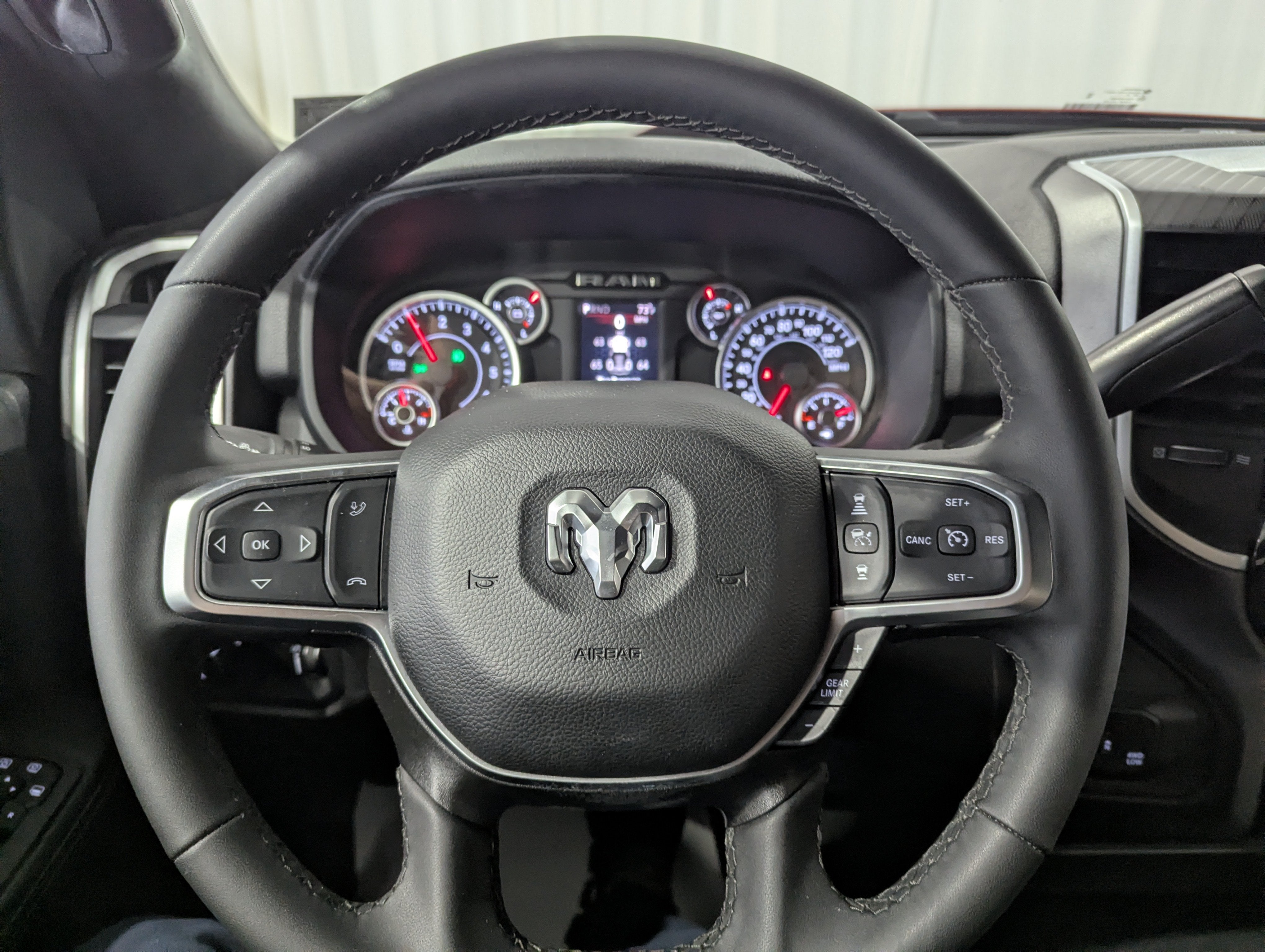 2026 RAM 2500 Big Horn Crew Cab 4x4 6'4' Box
