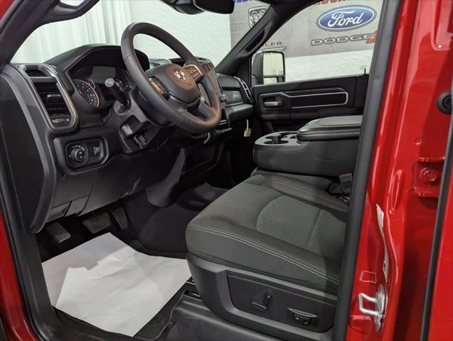 2026 RAM 2500 Big Horn Crew Cab 4x4 6'4' Box