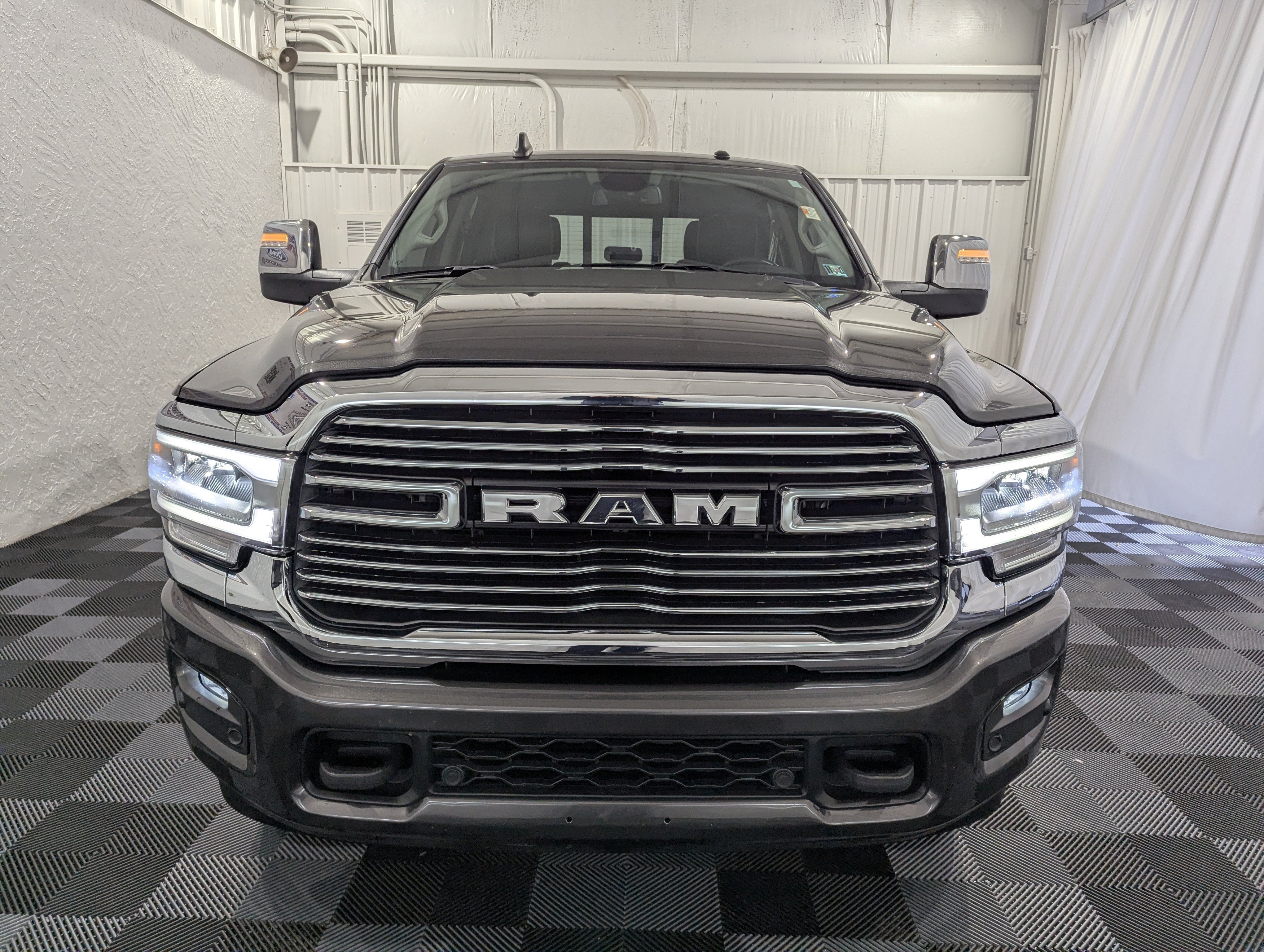 2024 RAM 2500 Laramie Crew Cab 4x4 6'4' Box