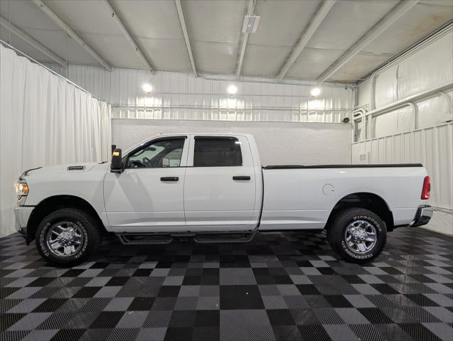 2024 RAM 2500 Tradesman Crew Cab 4x4 8' Box