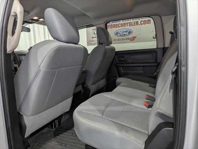 2018 RAM 2500 Tradesman Crew Cab 4x4 8' Box