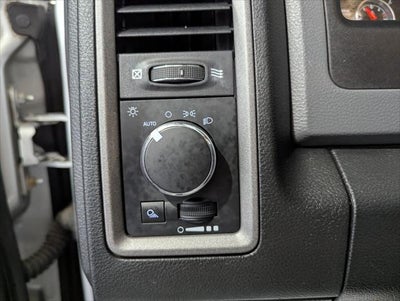 2018 RAM 2500 Tradesman Crew Cab 4x4 8' Box