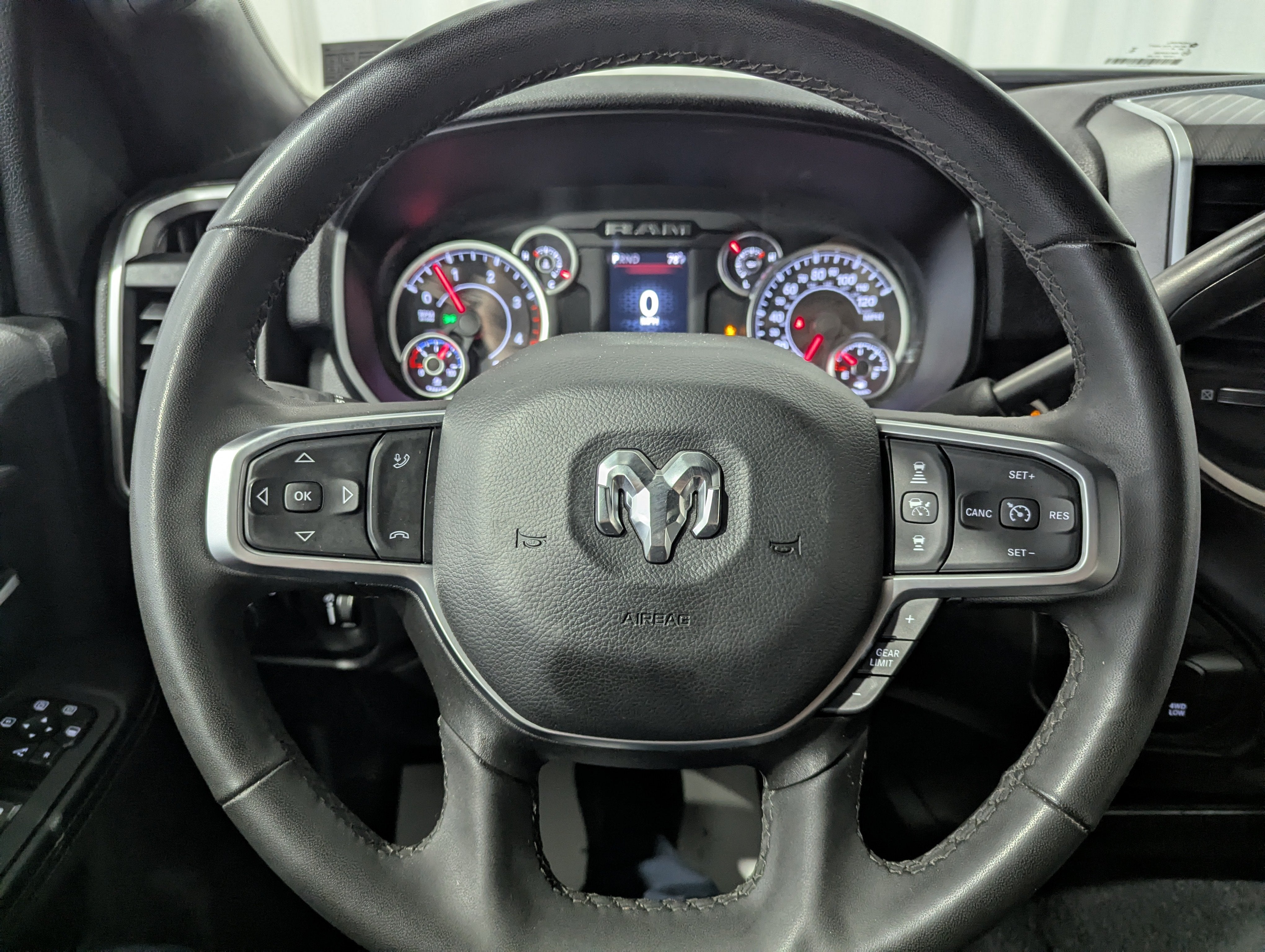 2026 RAM 2500 Big Horn Crew Cab 4x4 8' Box