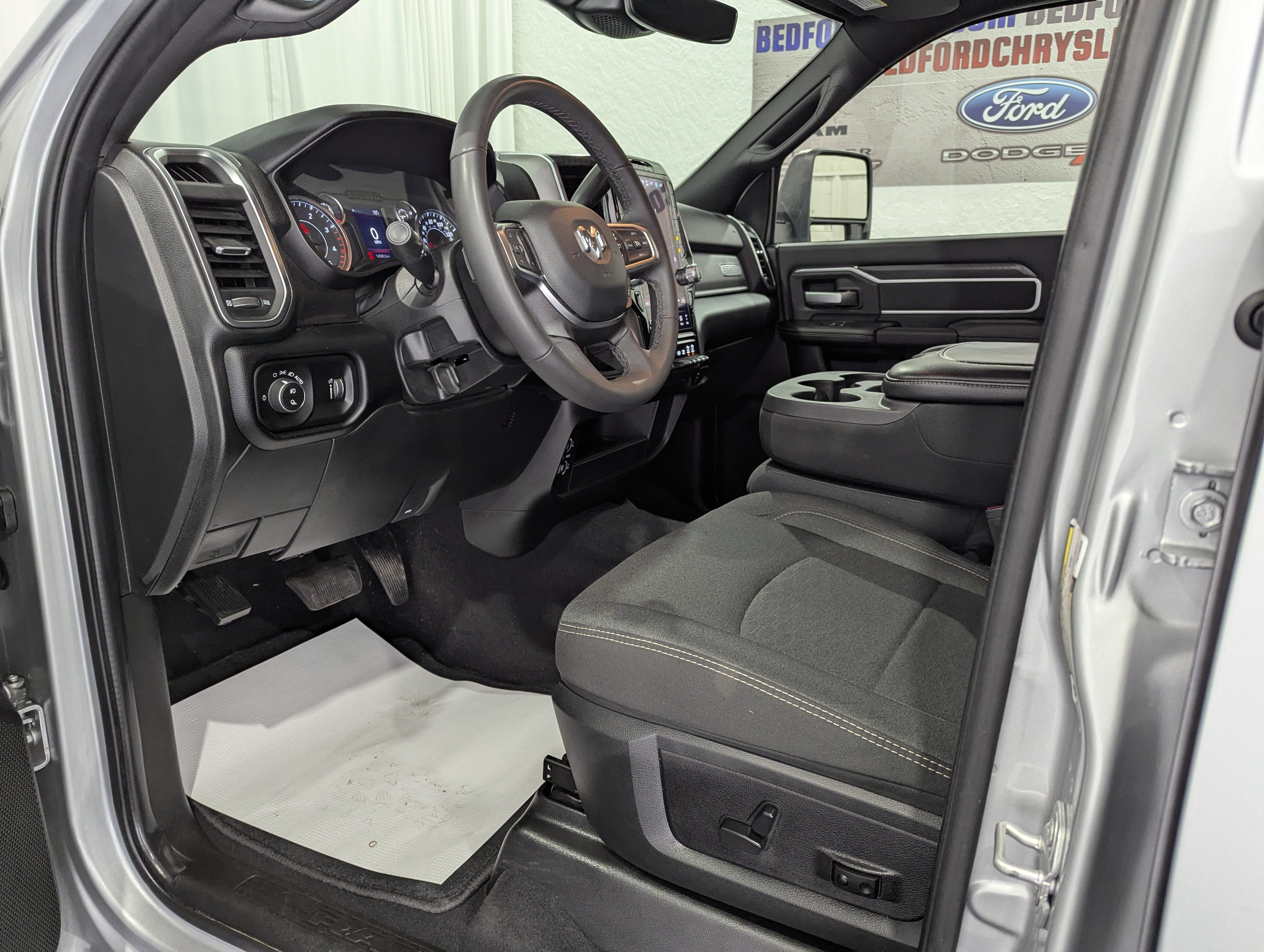 2026 RAM 2500 Big Horn Crew Cab 4x4 8' Box