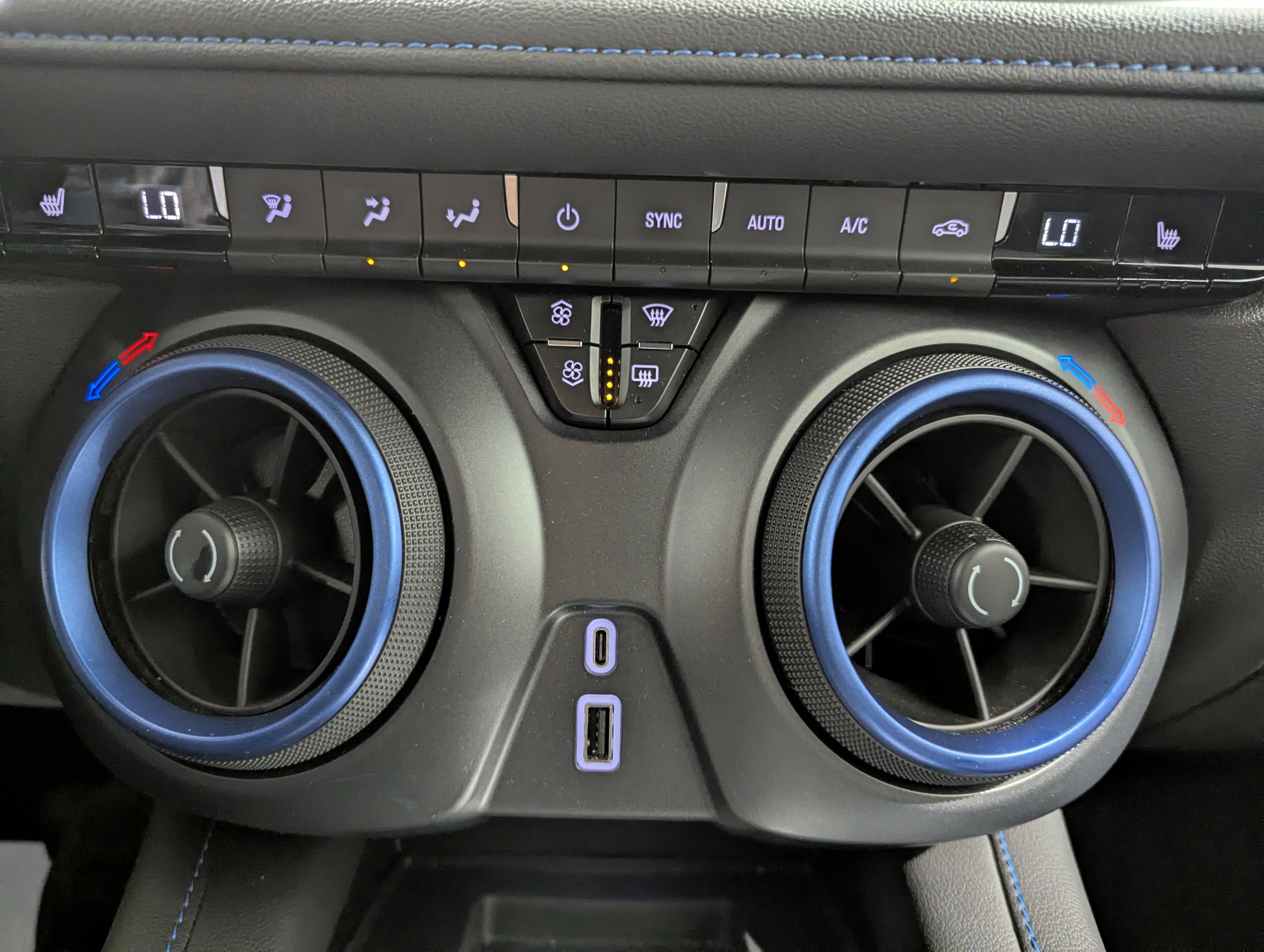 2024 Chevrolet Blazer AWD RS