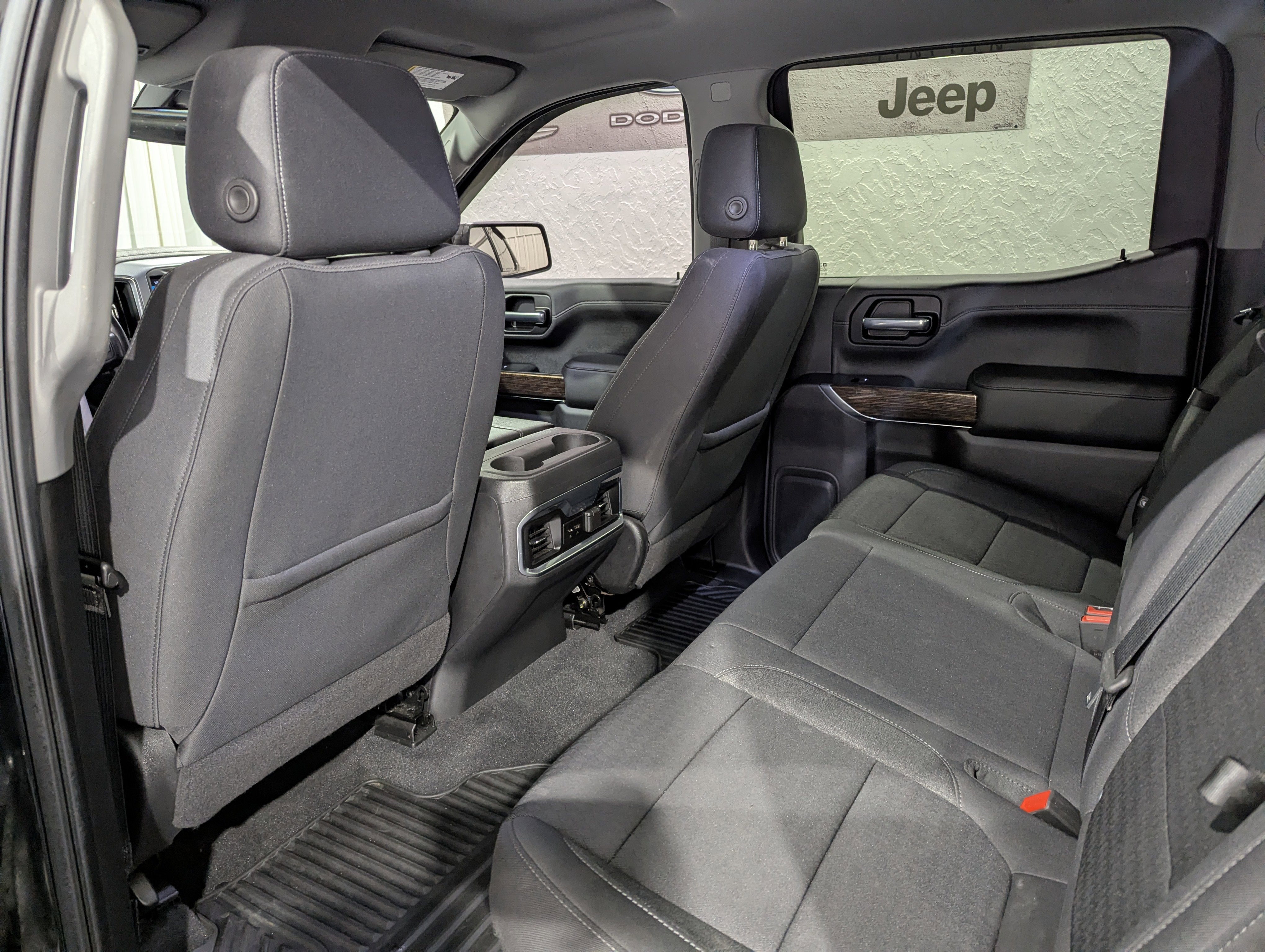 2020 GMC Sierra 1500 4WD Crew Cab Short Box Elevation