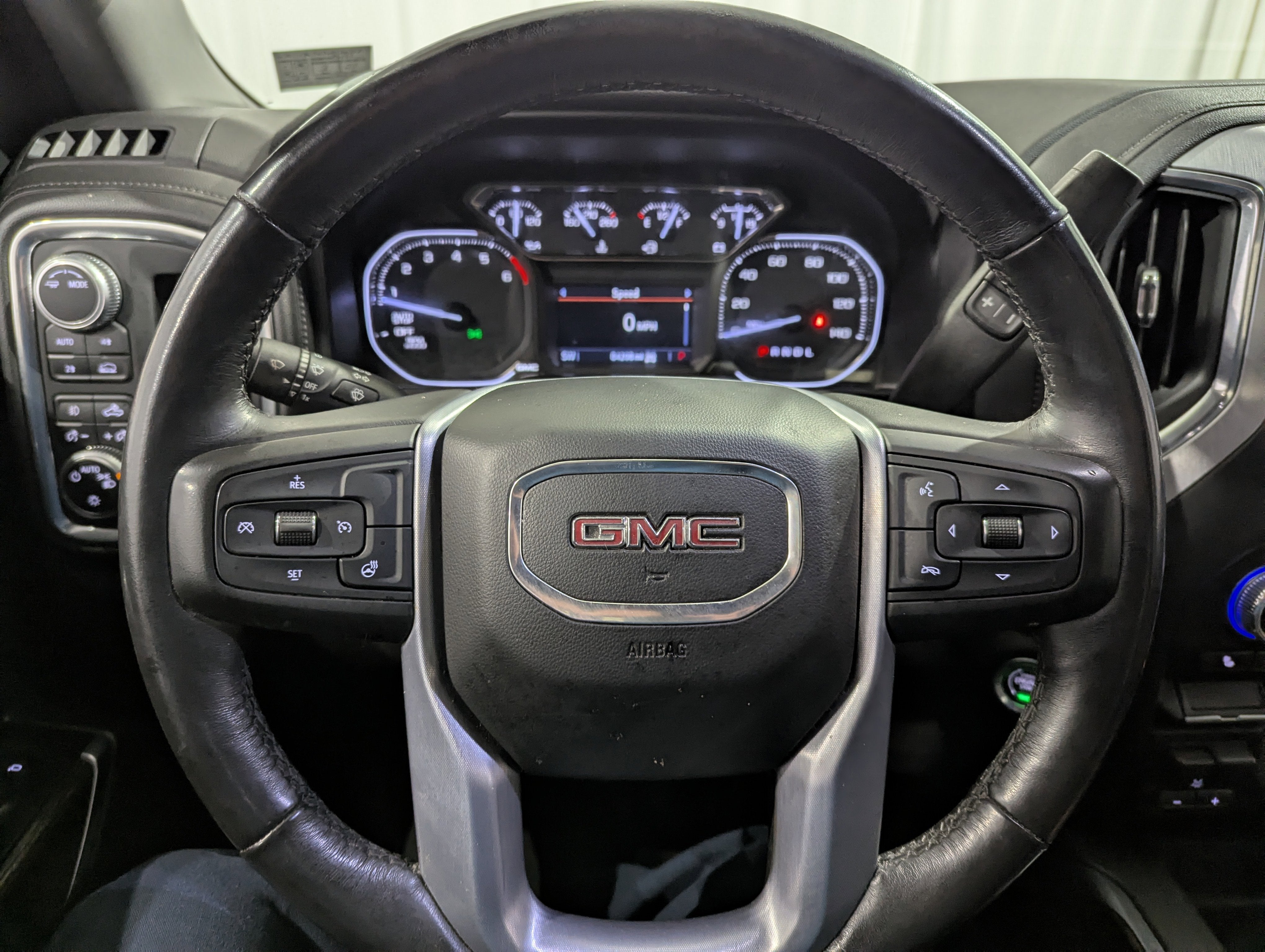 2020 GMC Sierra 1500 4WD Crew Cab Short Box Elevation