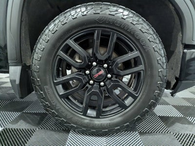 2020 GMC Sierra 1500 4WD Crew Cab Short Box Elevation