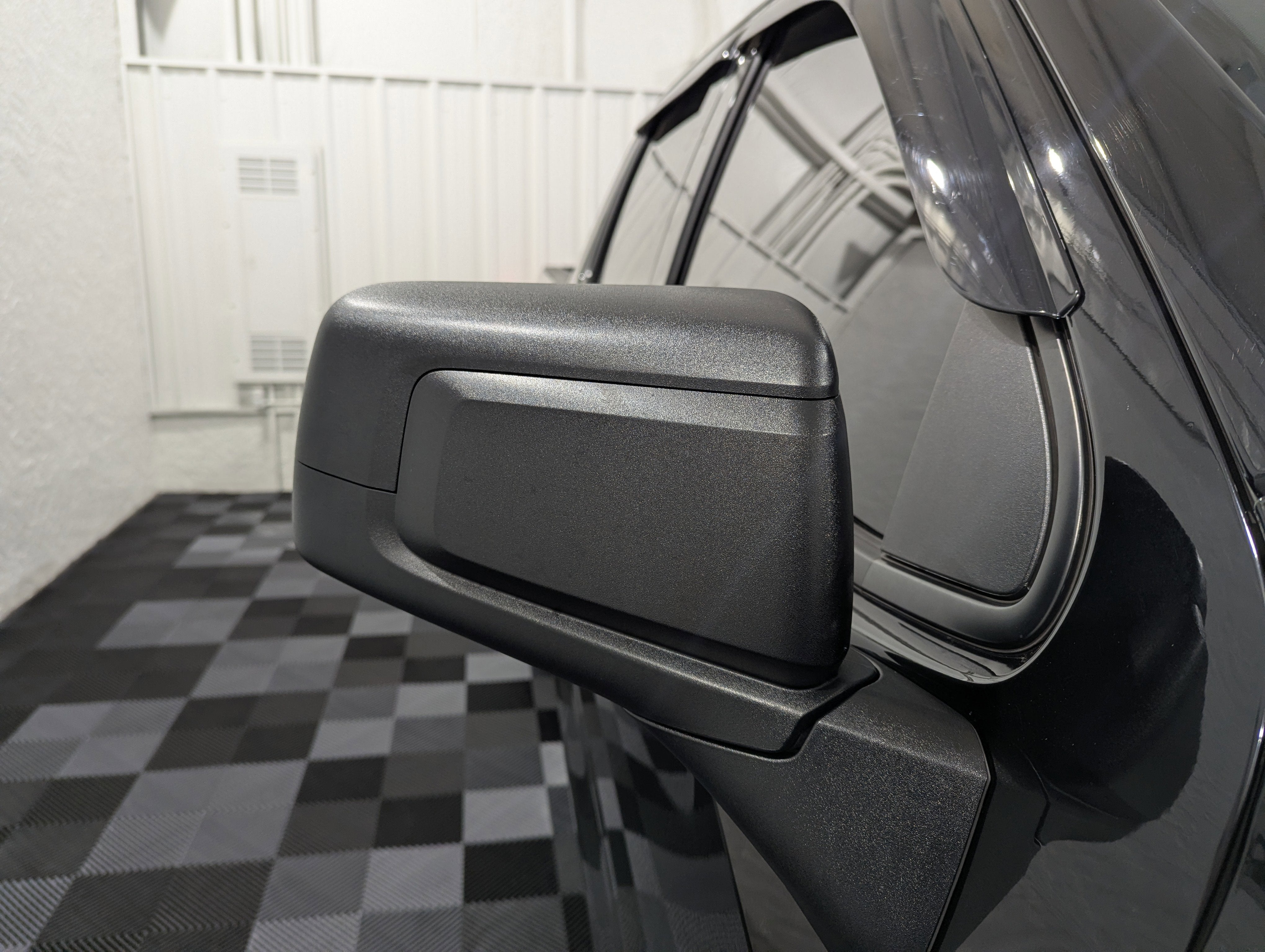 2020 GMC Sierra 1500 4WD Crew Cab Short Box Elevation