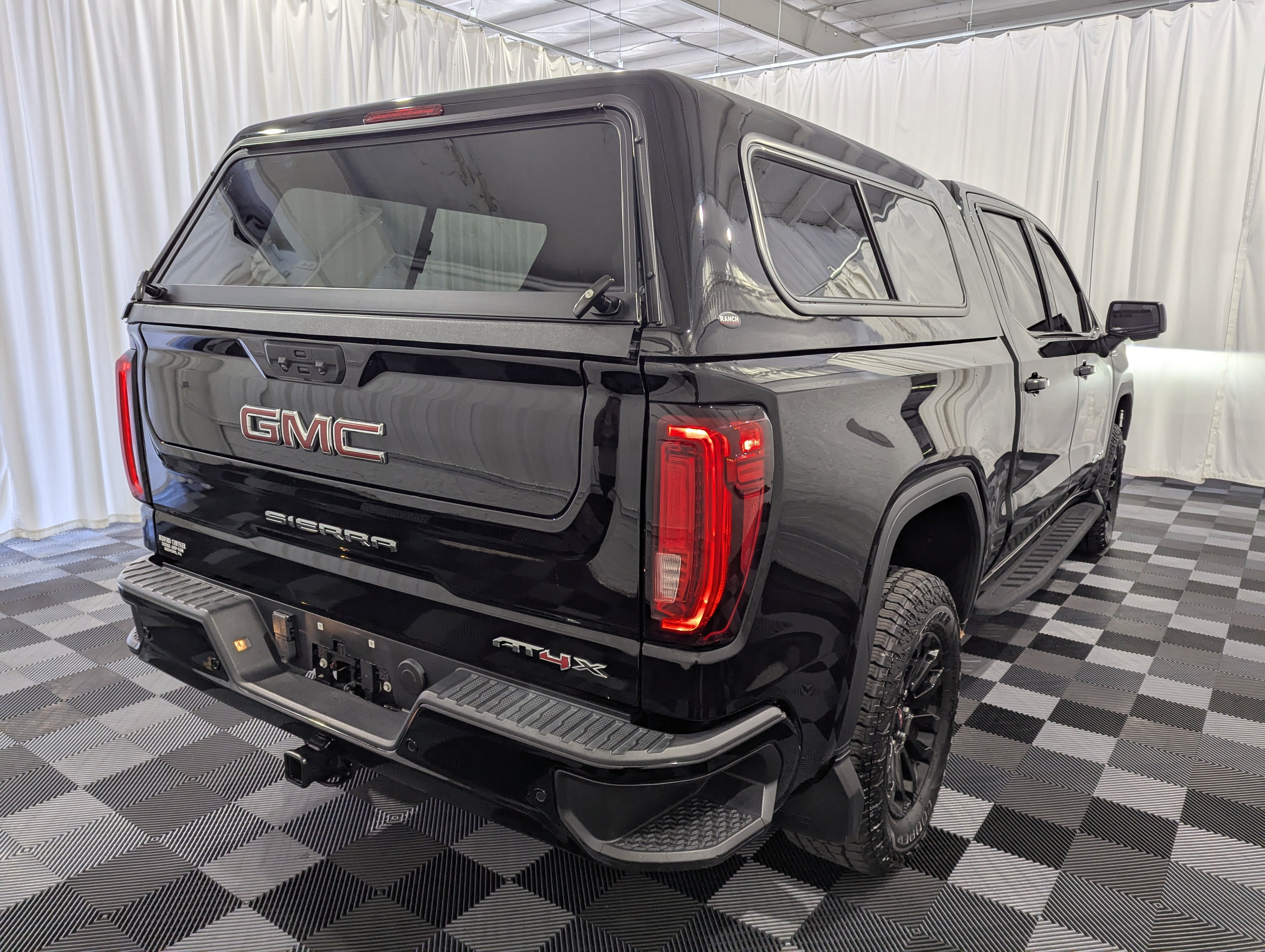 2022 GMC Sierra 1500 AT4X