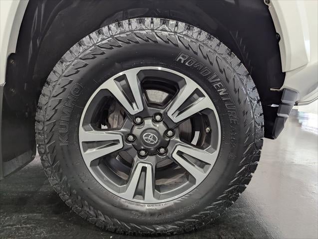 2018 Toyota Tacoma SR V6