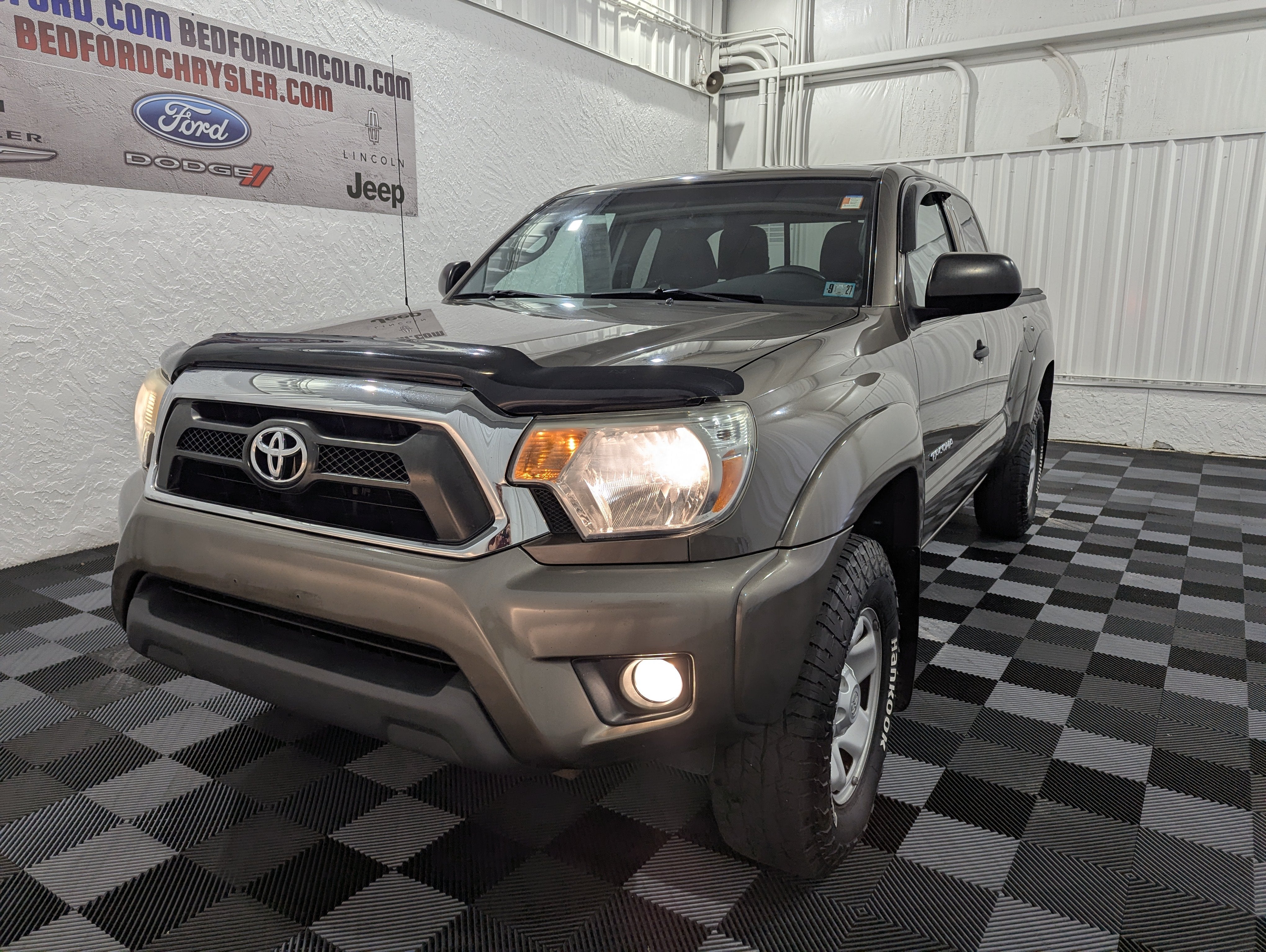 2014 Toyota Tacoma Base V6