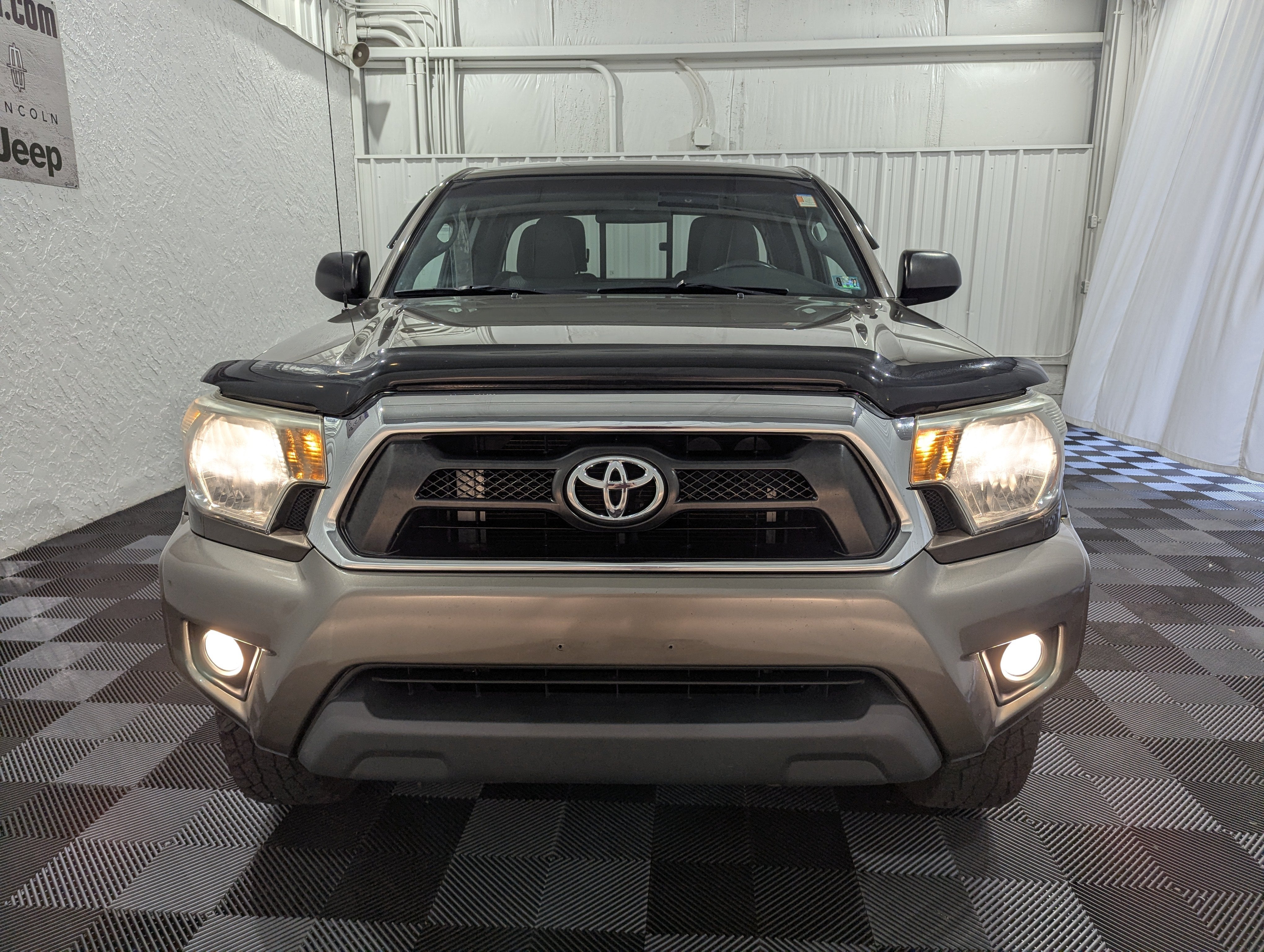 2014 Toyota Tacoma Base V6