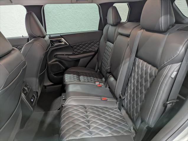 2022 Mitsubishi Outlander SEL Special Edition S-AWC