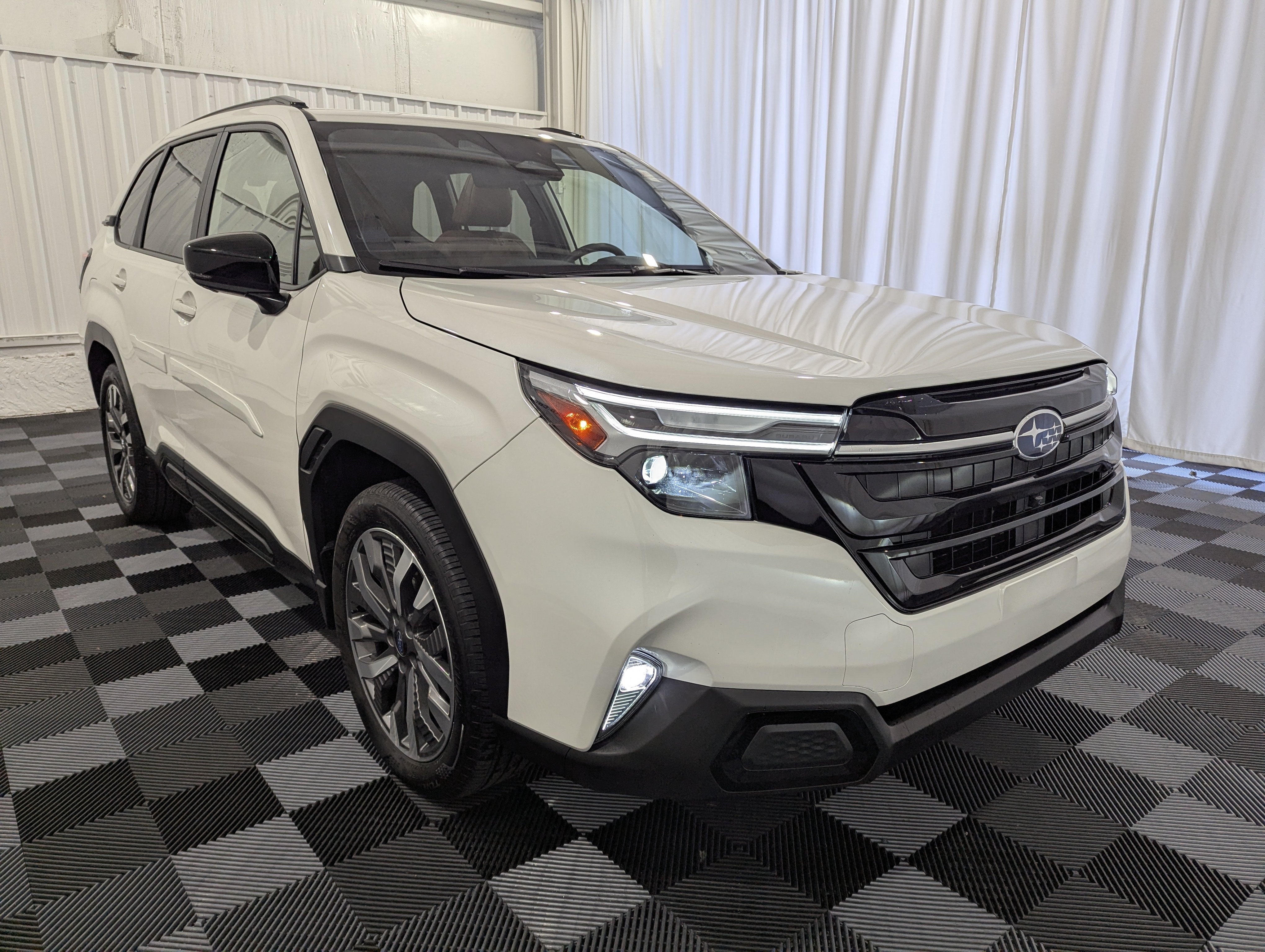 2025 Subaru Forester Touring