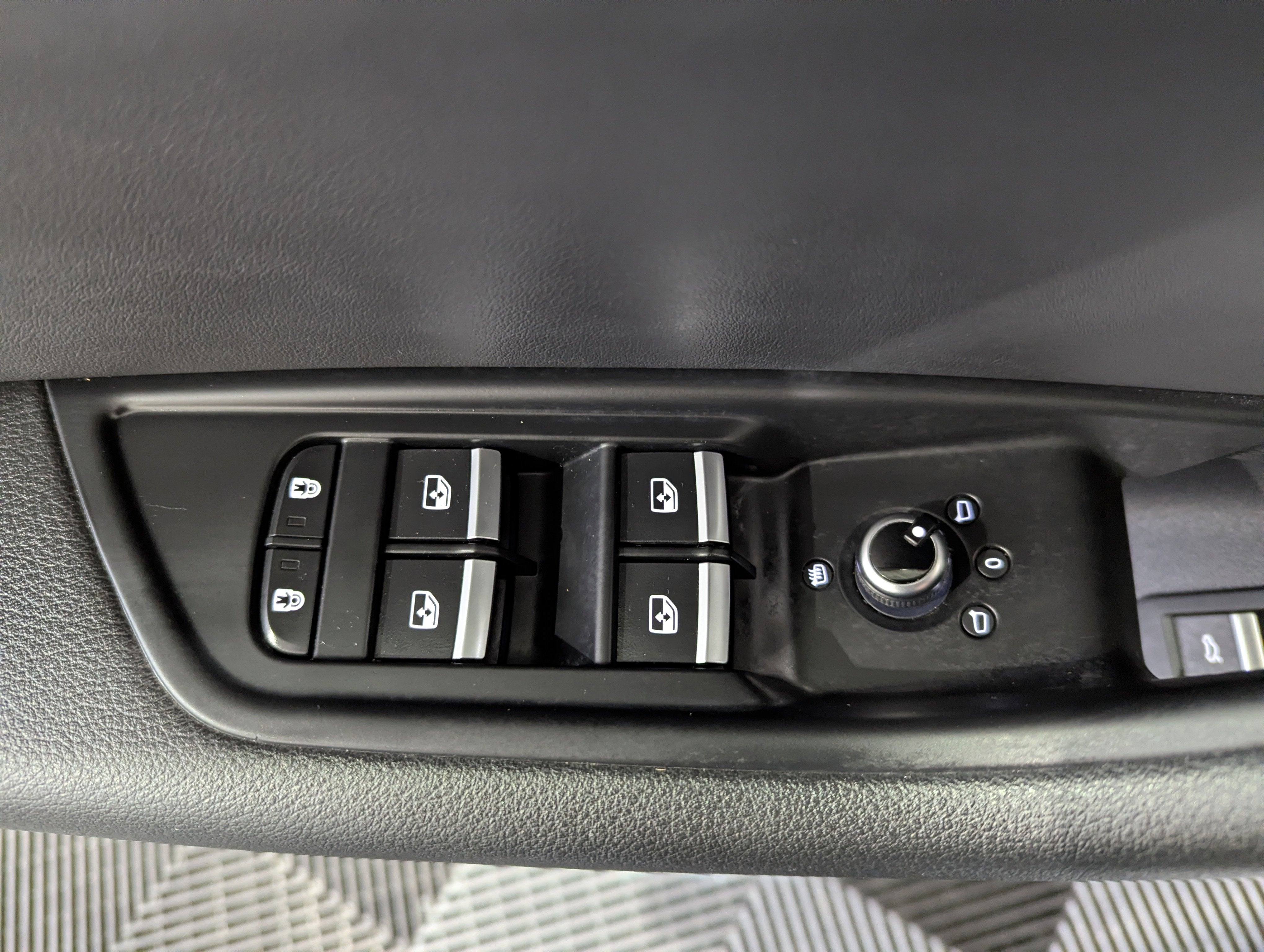 2020 Audi A4 Premium 45 TFSI quattro S tronic