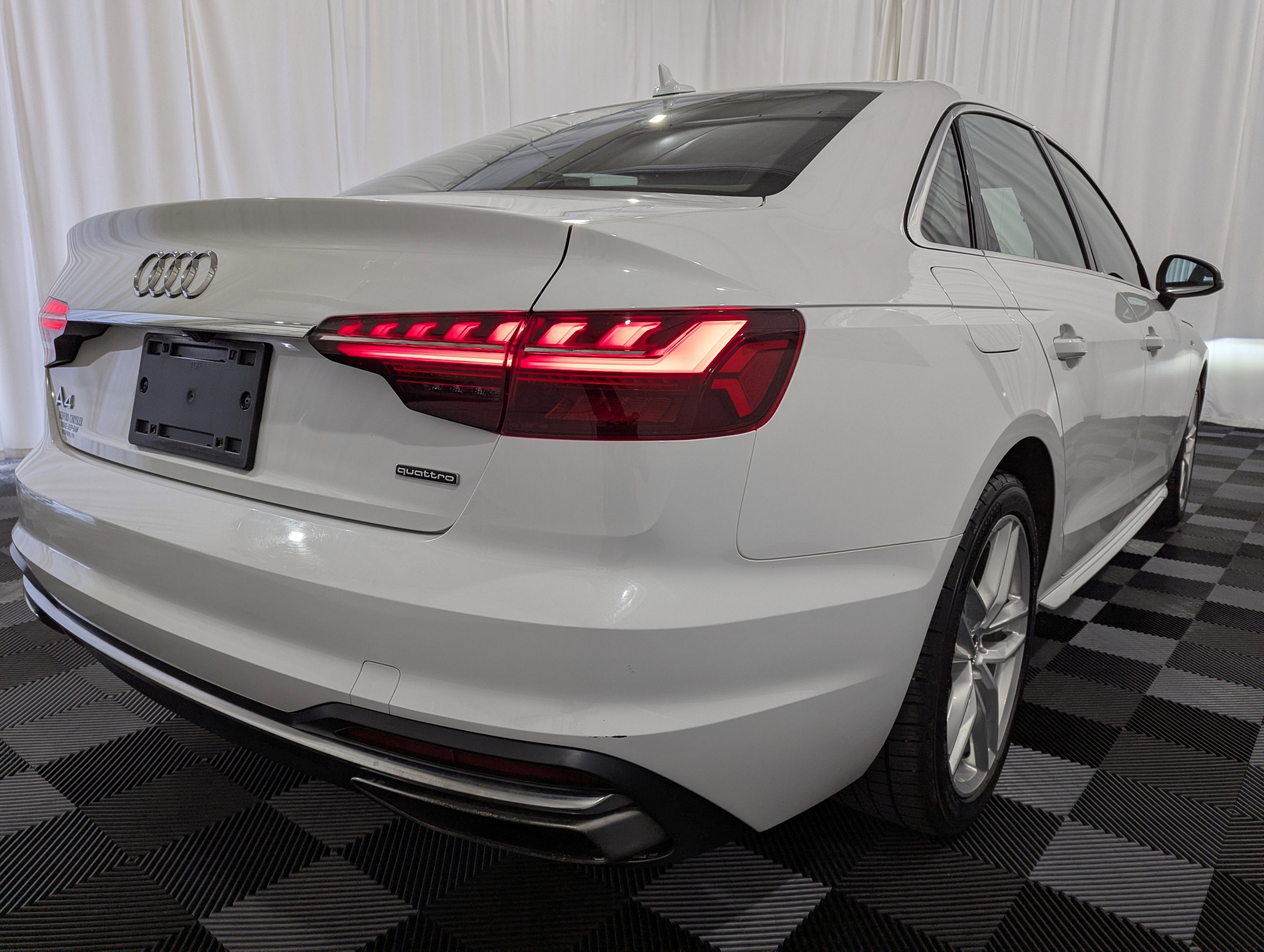 2020 Audi A4 Premium 45 TFSI quattro S tronic