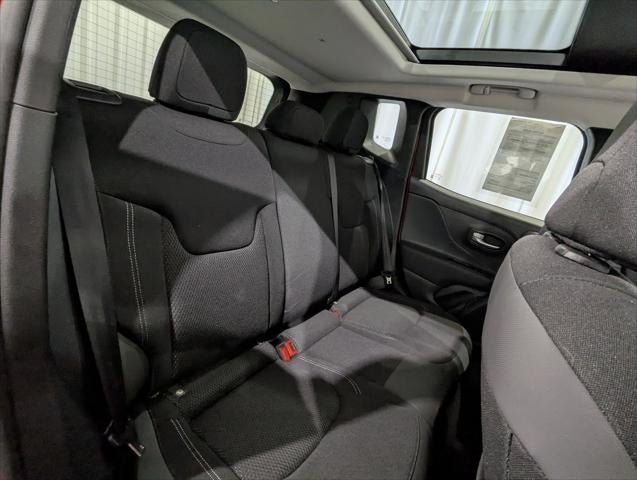 2023 Jeep Renegade Altitude 4x4
