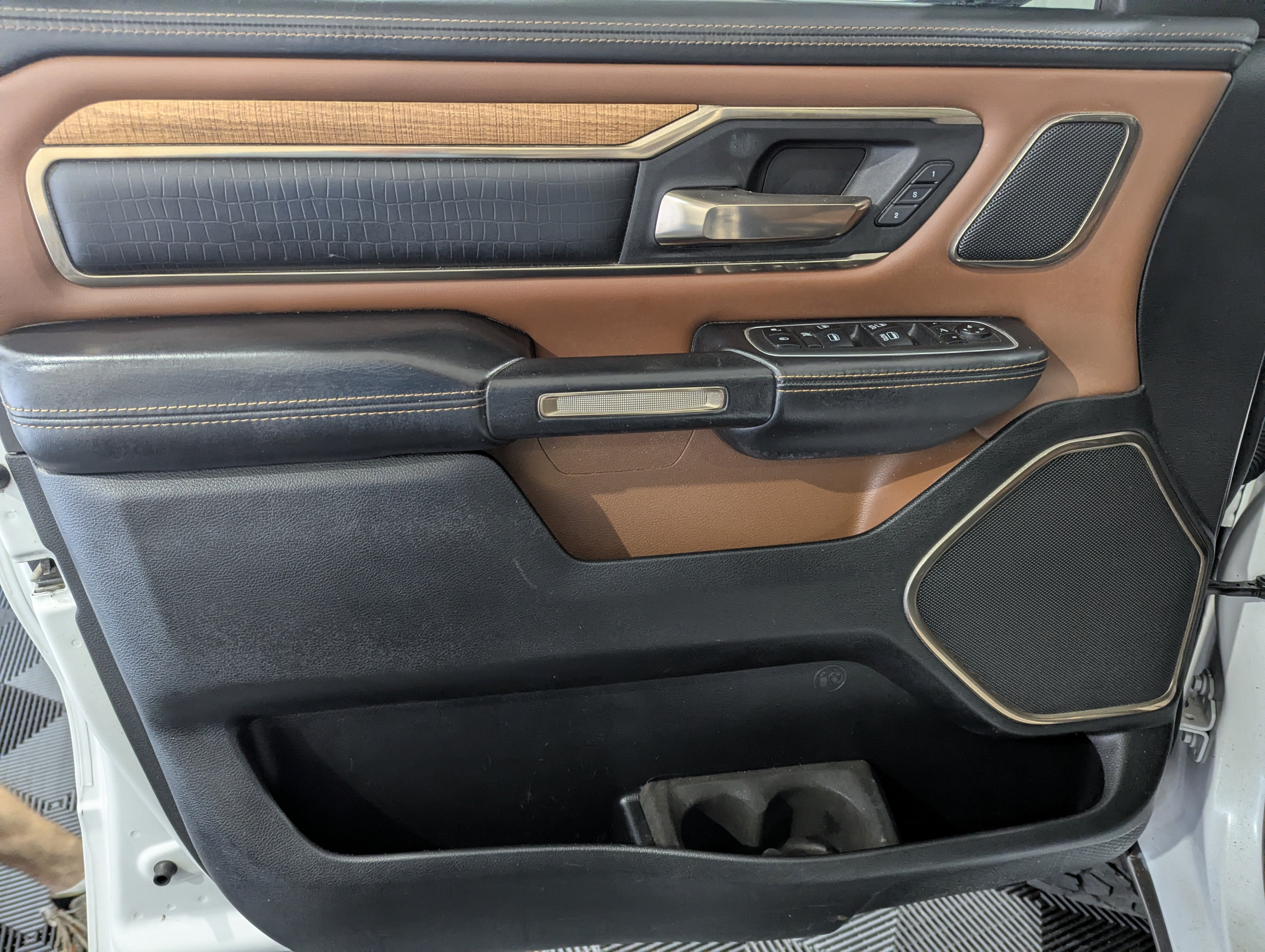 2022 RAM 1500 Longhorn